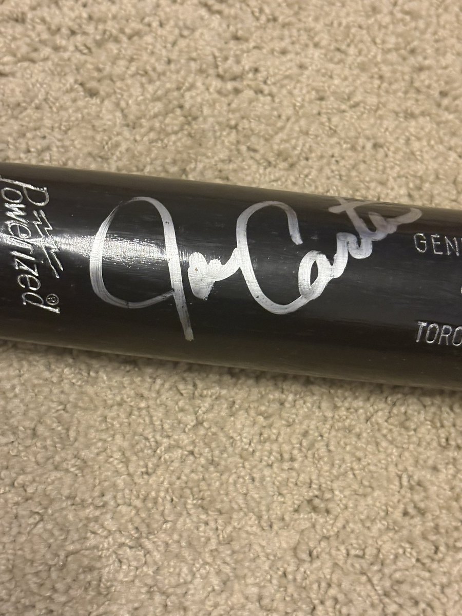 DealerTip's tweet photo. @GVartwork I have this Joe Carter bat for sale if you are interested. Send me a message. Thanks. https://t.co/BBb4WjMZDw