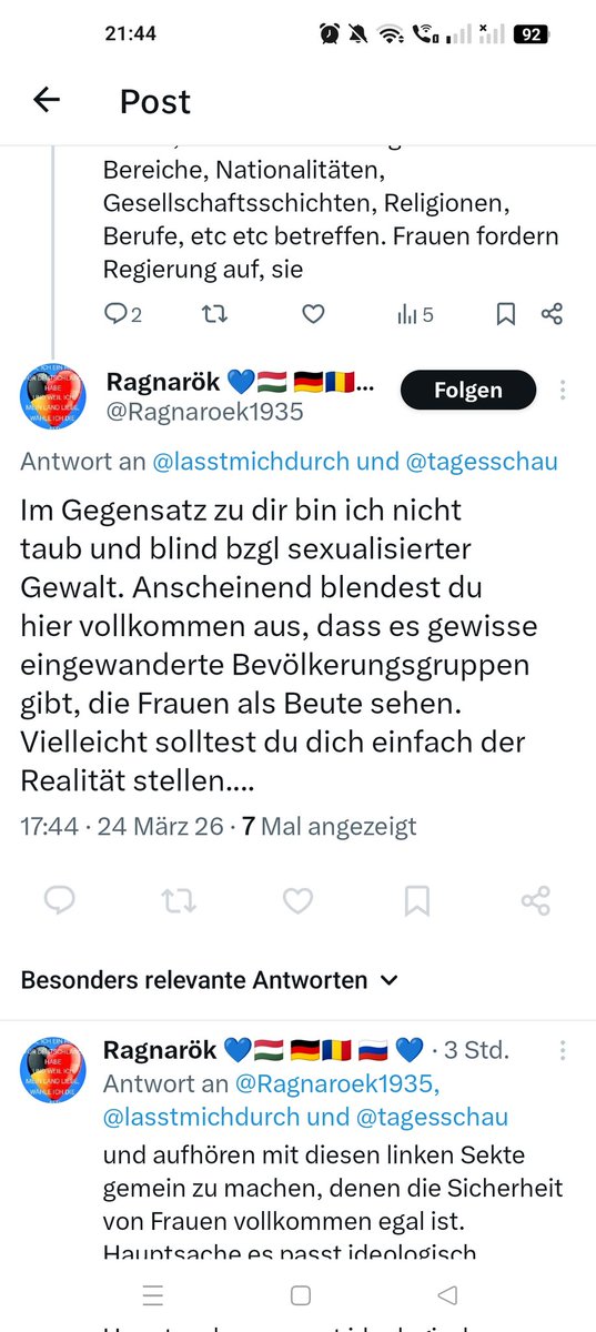 lasstmichdurch's tweet image. Ein Bilderbuchbeispiel für #mansplaining und die Ignoranz ggü Frauengewalt.