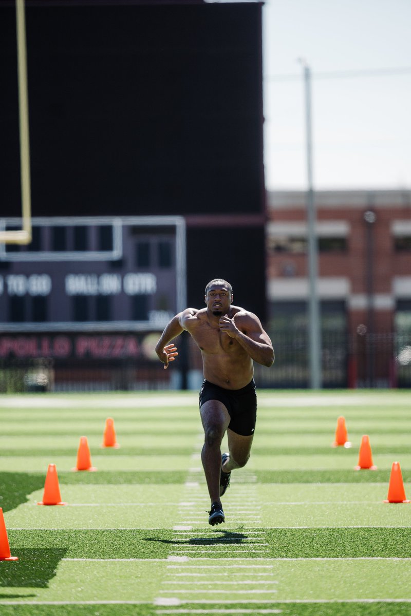 EKU Football tweet media