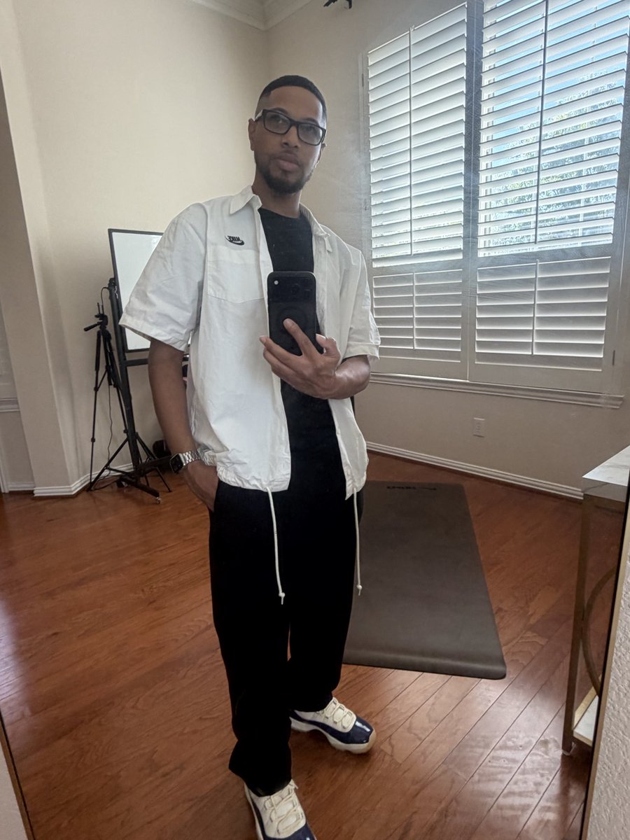 Kryptonite Soles tweet media