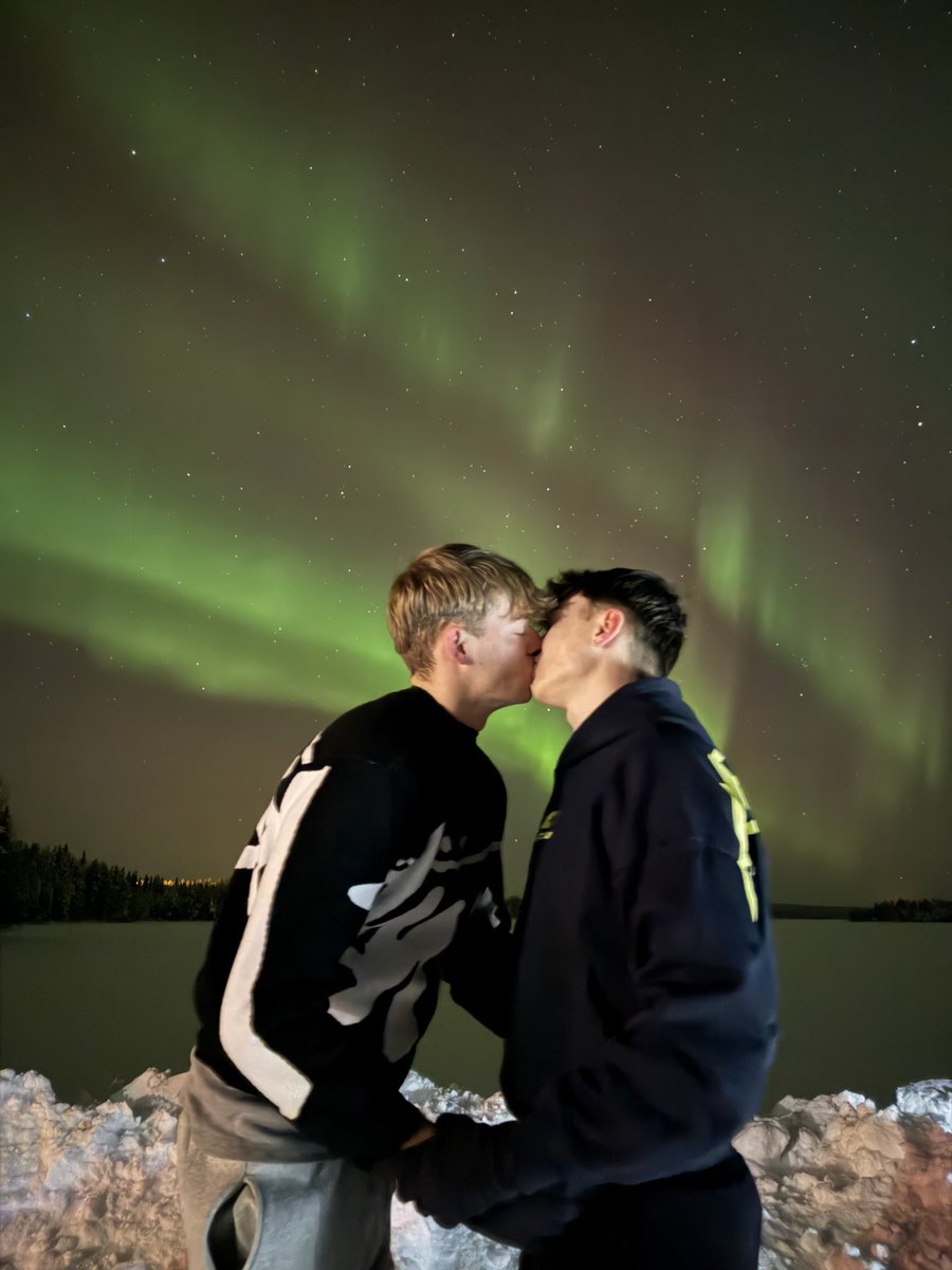 axelydaniel tweet media