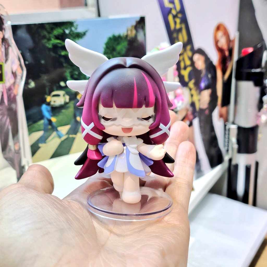 ︎︎ ︎︎ tweet media