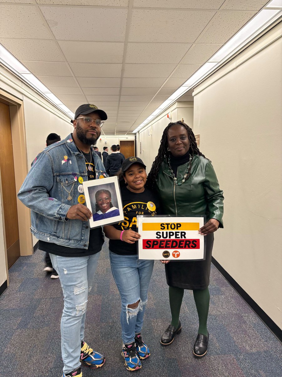 Transportation Alternatives tweet media