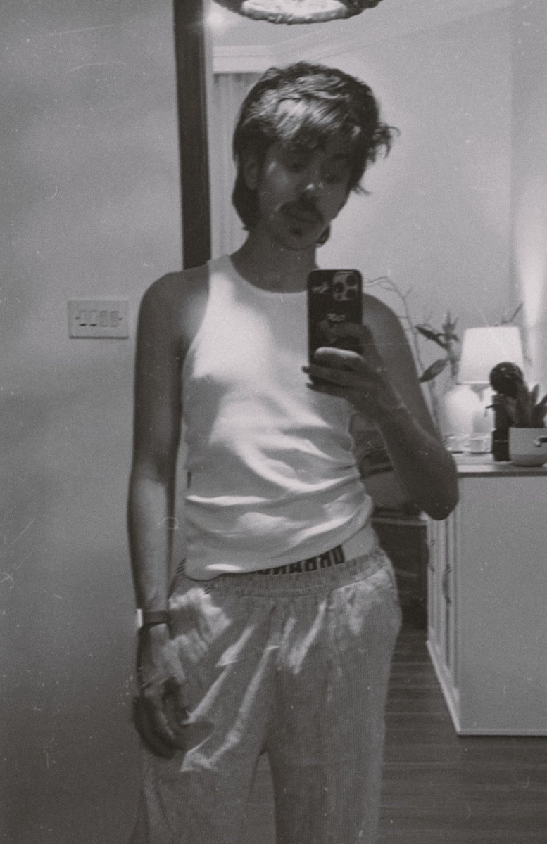 Adam 🇰🇼 tweet media