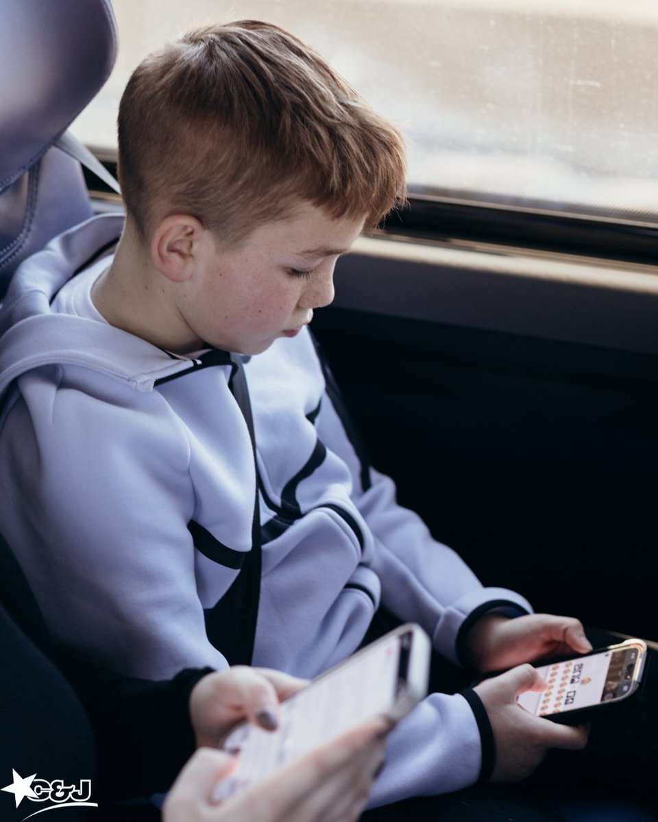 C&J Bus Lines tweet media