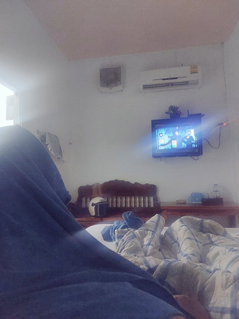 bbpp9944's tweet photo. ลืมลงปานนั้น กะน็อคเถอะ😴😴 https://t.co/HBOqk9bmk4