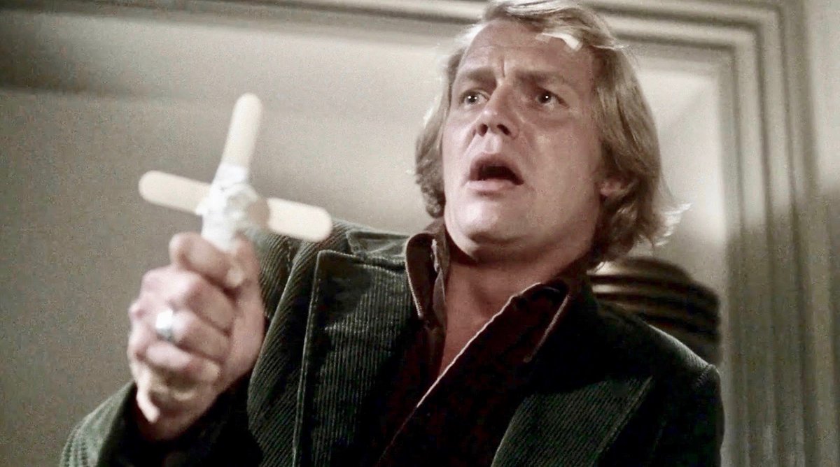 Slant_Magazine's tweet photo. A masterclass in televisual terror, Tobe Hooper’s SALEM’S LOT explores the moral and social breakdown of the sort of small town that would’ve given Norman Rockwell wet dreams. Available next week on 4K UHD Blu-ray. https://t.co/1jik1fBpmt https://t.co/twdU0Jd5OF