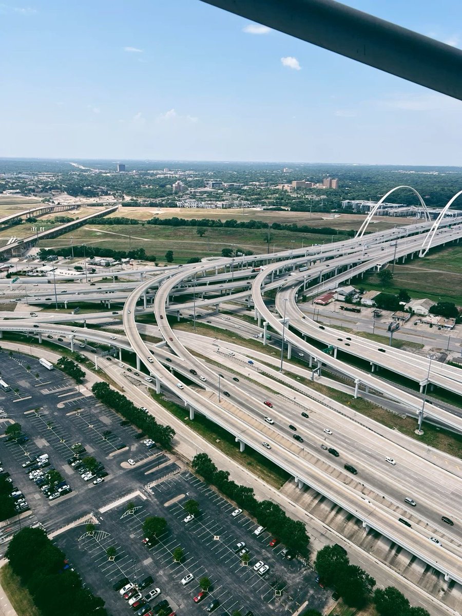 City Aesthetics ⛩ tweet media