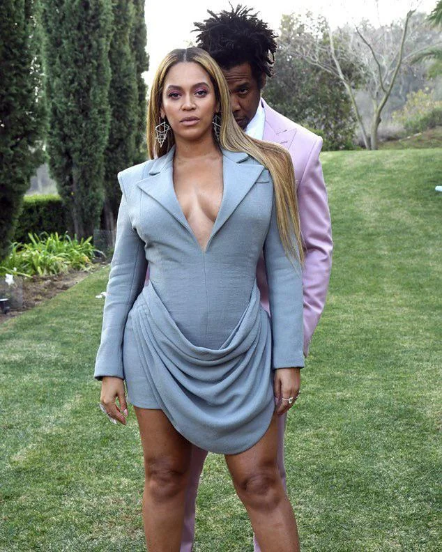 meagan dex tweet media