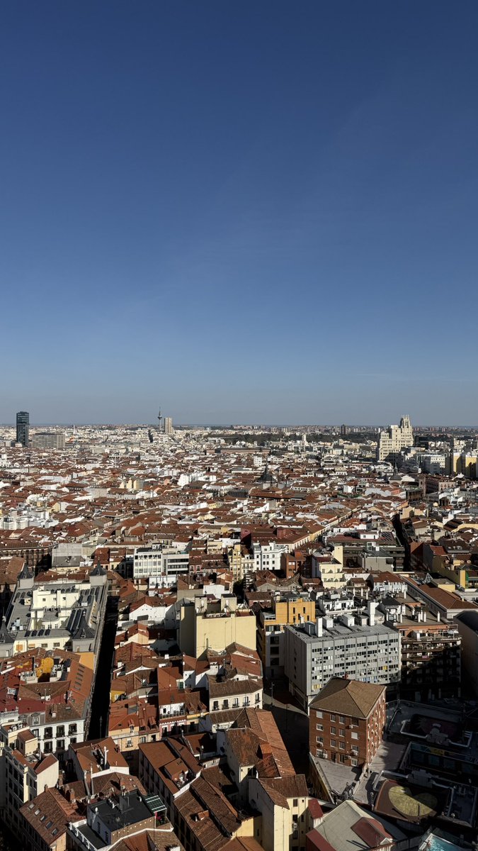 SuperMarioBrs's tweet photo. Madrid 🥰 https://t.co/9pZx8t0dbI