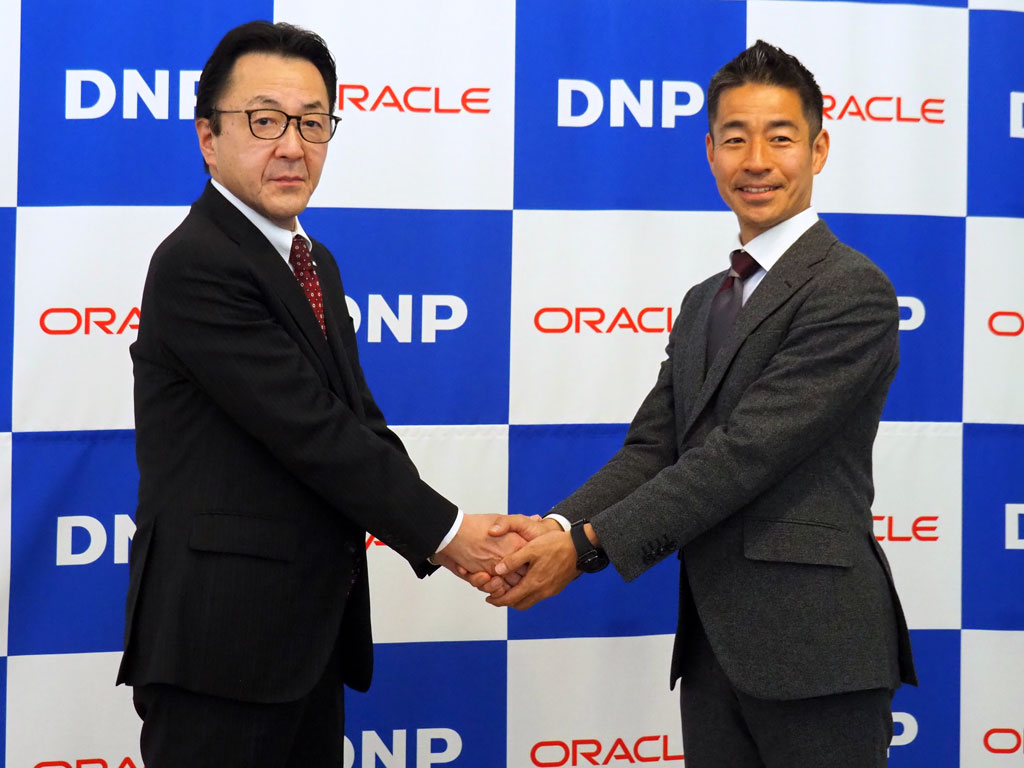 クラウド Watch tweet media