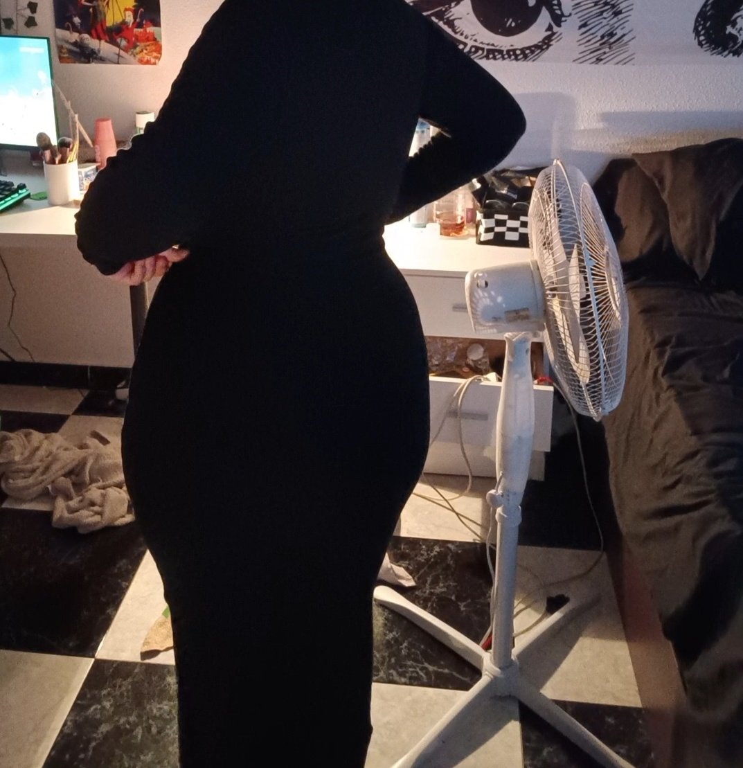 nalu 🕸️ tweet media