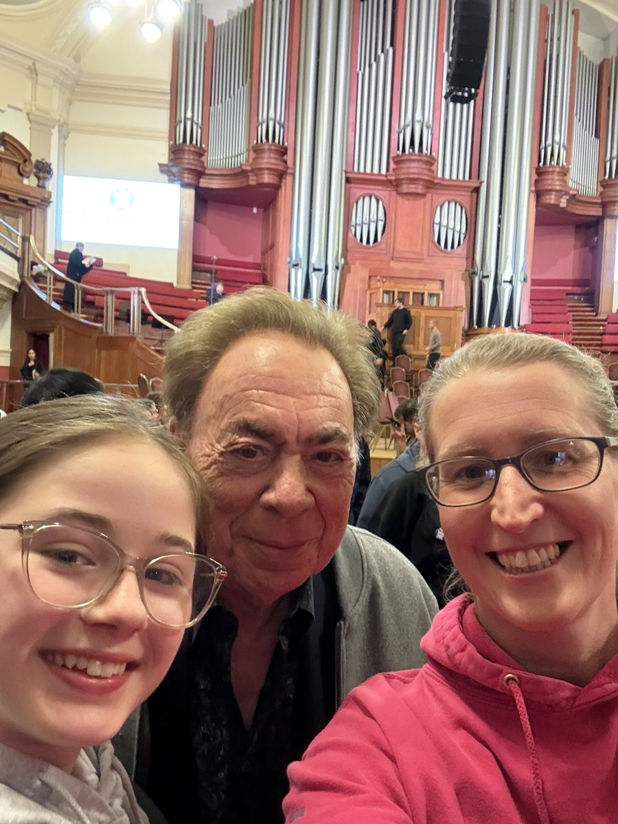 MiddlecottMusic's tweet photo. An amazing day with the @misst_music together orchestra performing for the annual concert. Thank you to @misst_music @OfficialALW and @DRETmusic for making this once in a lifetime opportunity possible for the @TMAkirton students.🎵 🩷# the power of music ! https://t.co/ByH8Qdaf85
