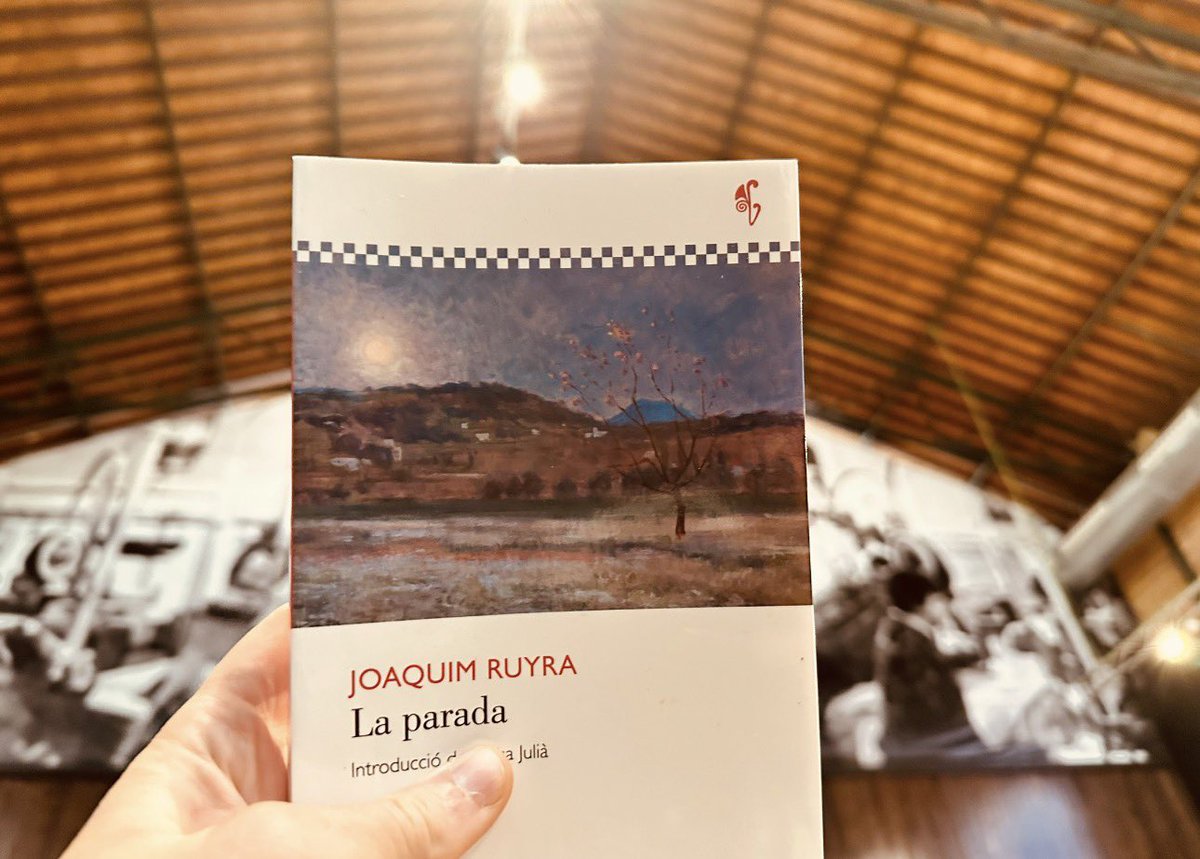 ADESIARA EDITORIAL tweet media