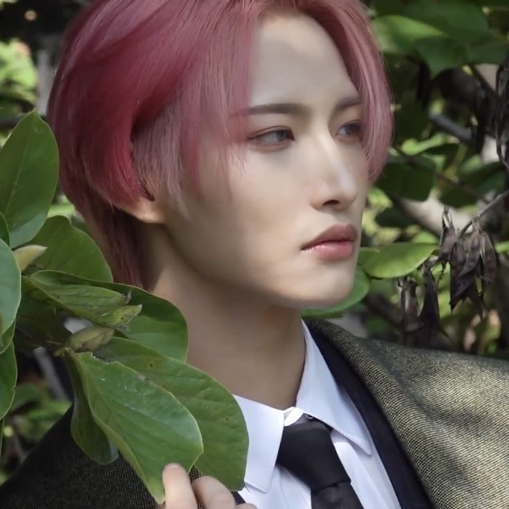 luna🎧⋆˙ tweet media