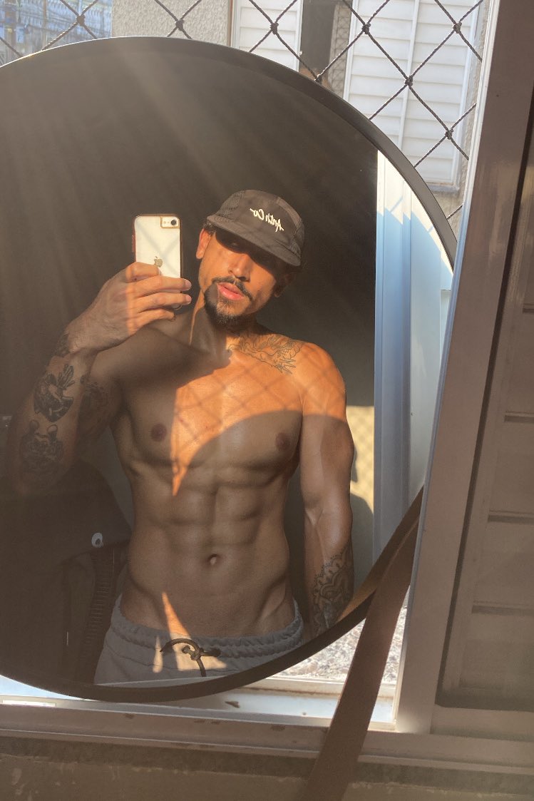 papichulo tweet media