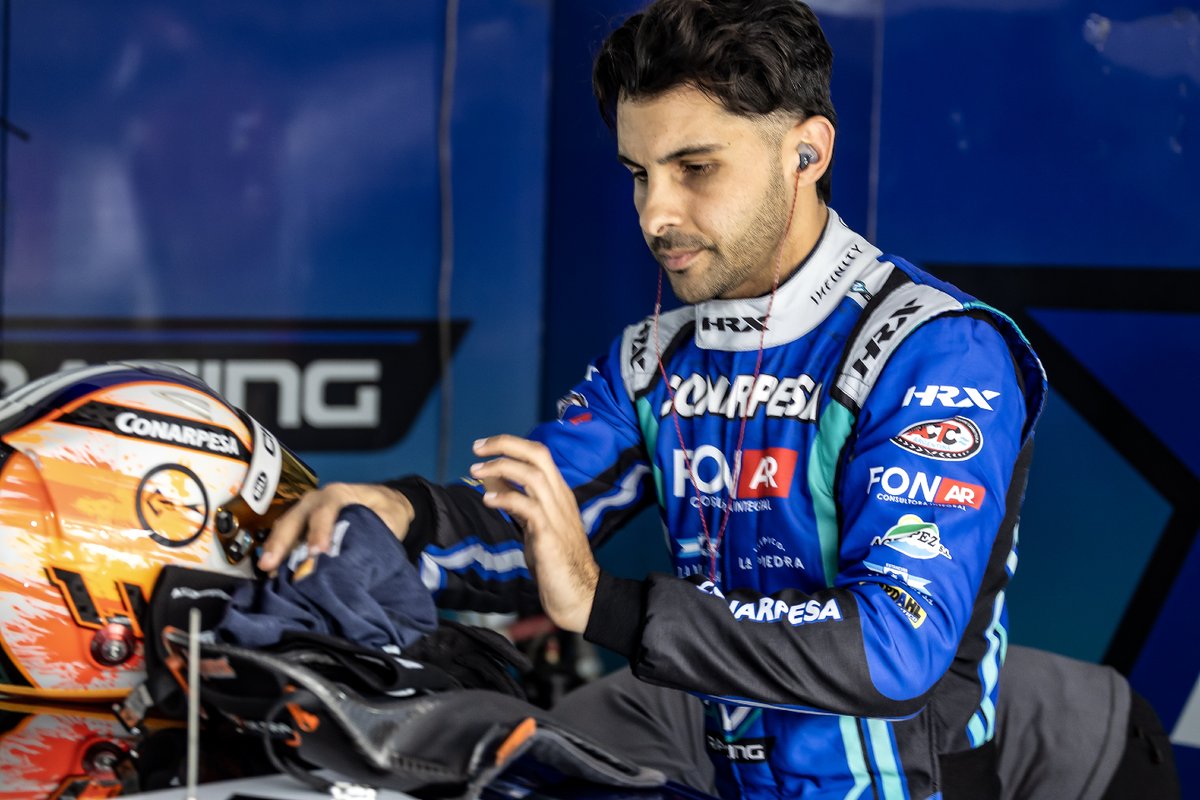 EquipoRVRacing tweet media