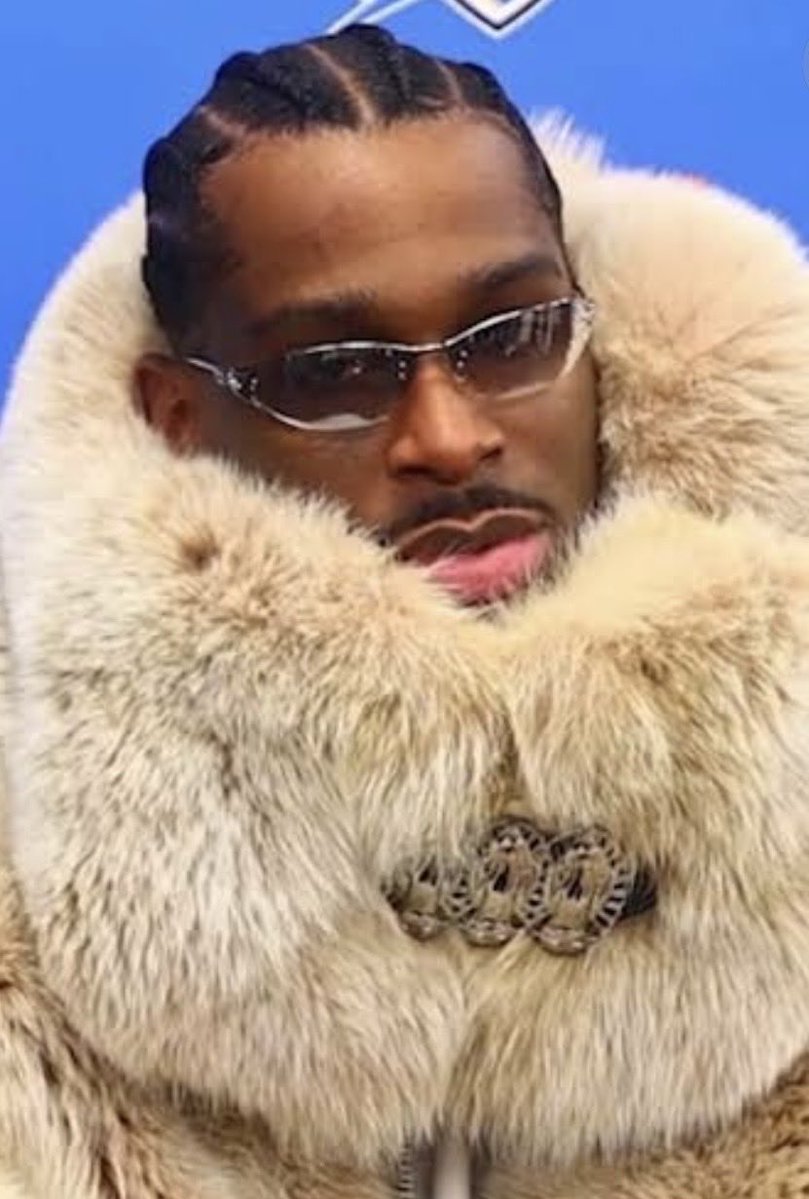 Buzz Trilliams tweet media