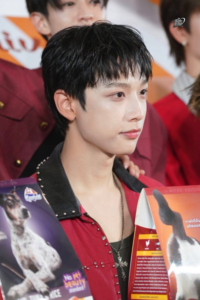 StarToday tweet media