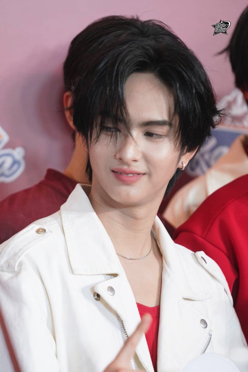 StarToday tweet media