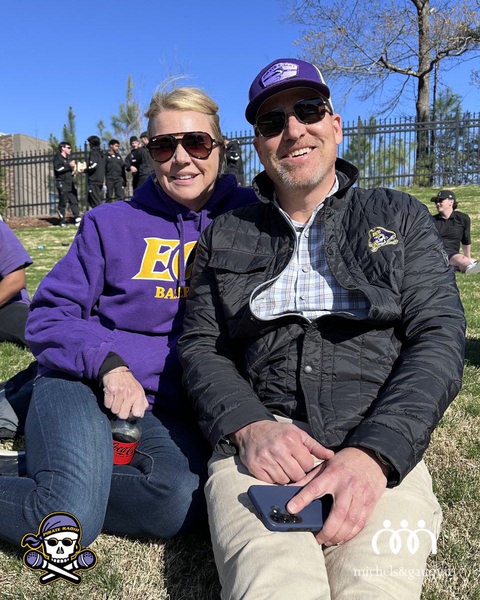 Pirate Radio ☠️ tweet media