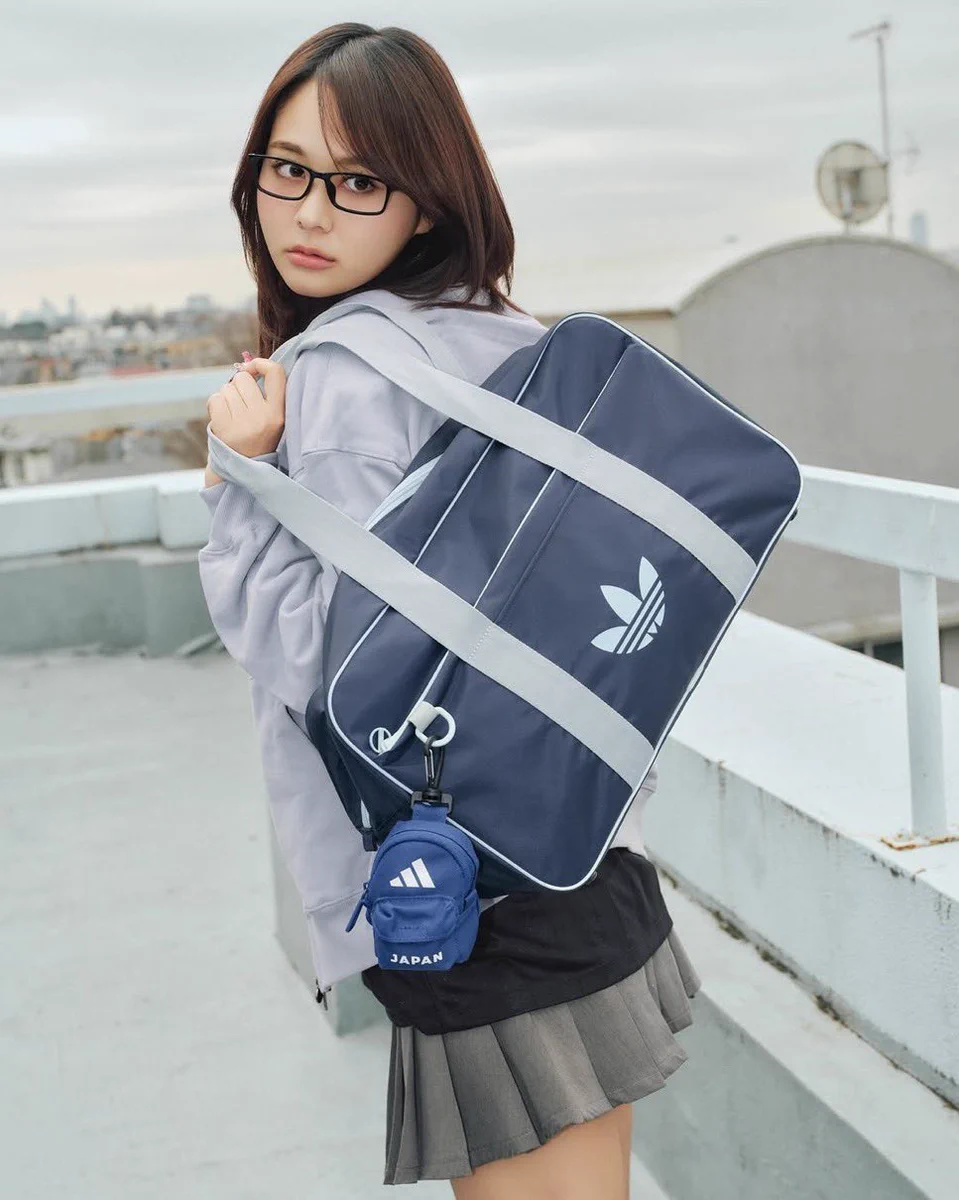  × 9090 JK バッグ Night Indigo 𝐔𝐏 𝐓𝐎 𝐃𝐀𝐓𝐄 on X: 