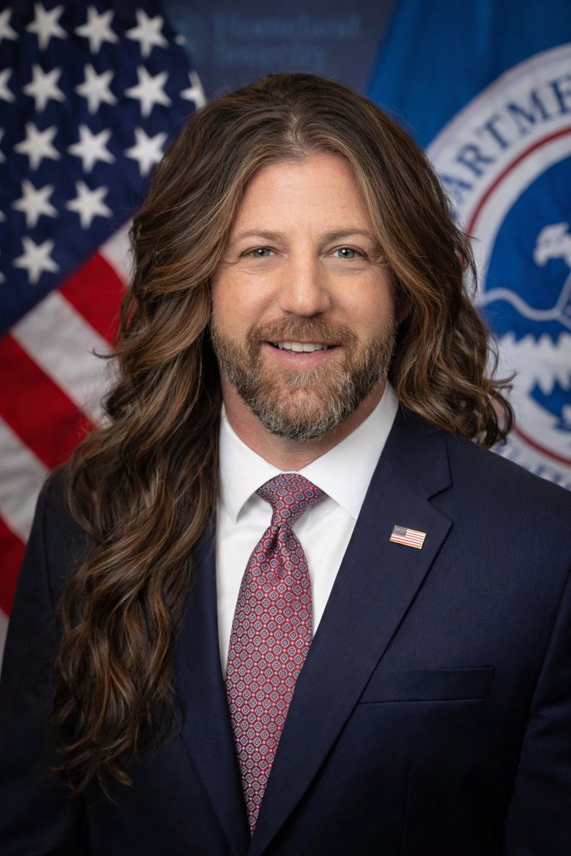 DefiantOutlaw tweet media