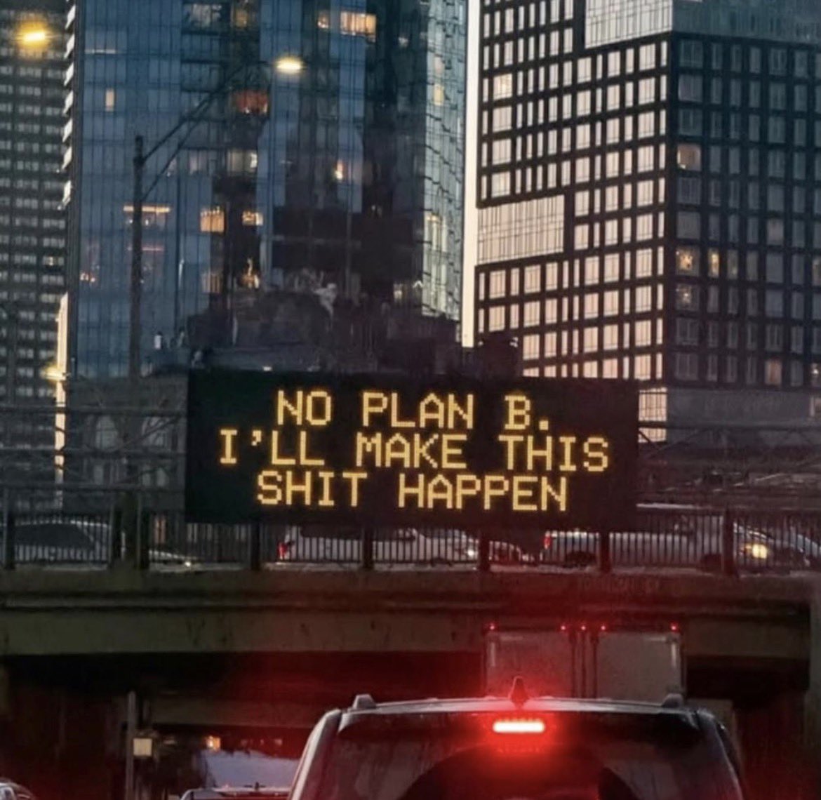 Auralis ✨ tweet media