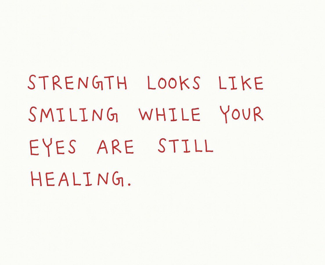 Auralis ✨ tweet media