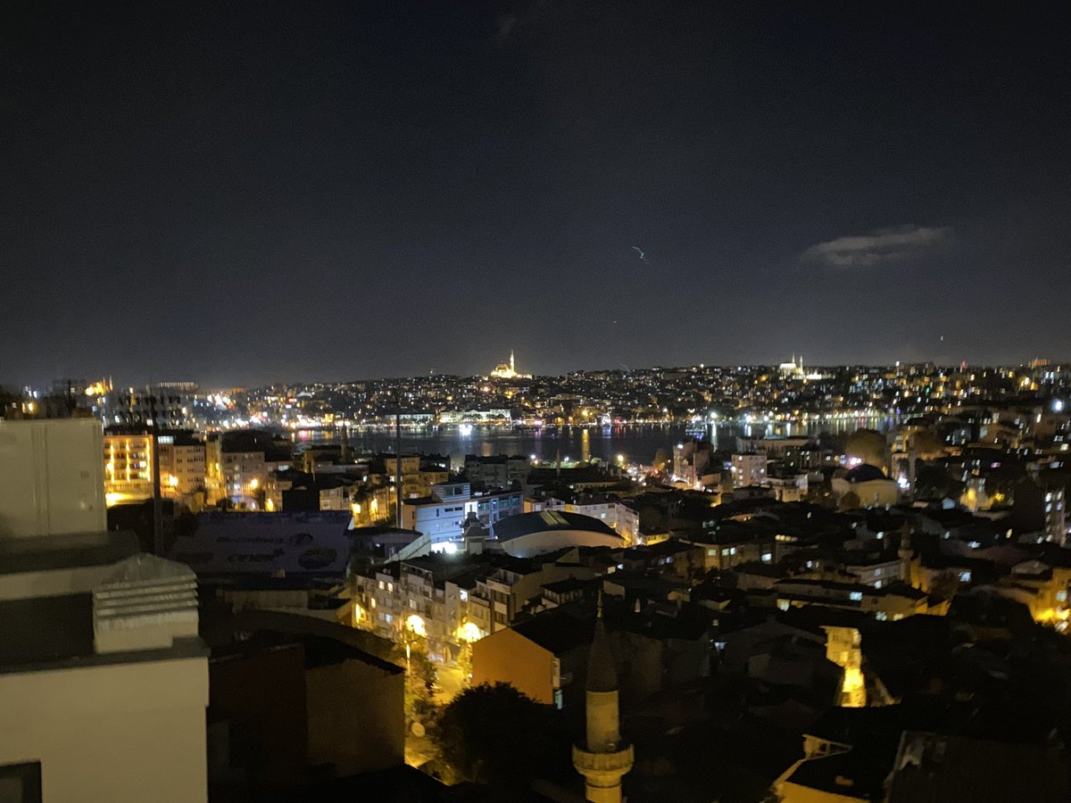 ZEYNEP 🇹🇷 tweet media