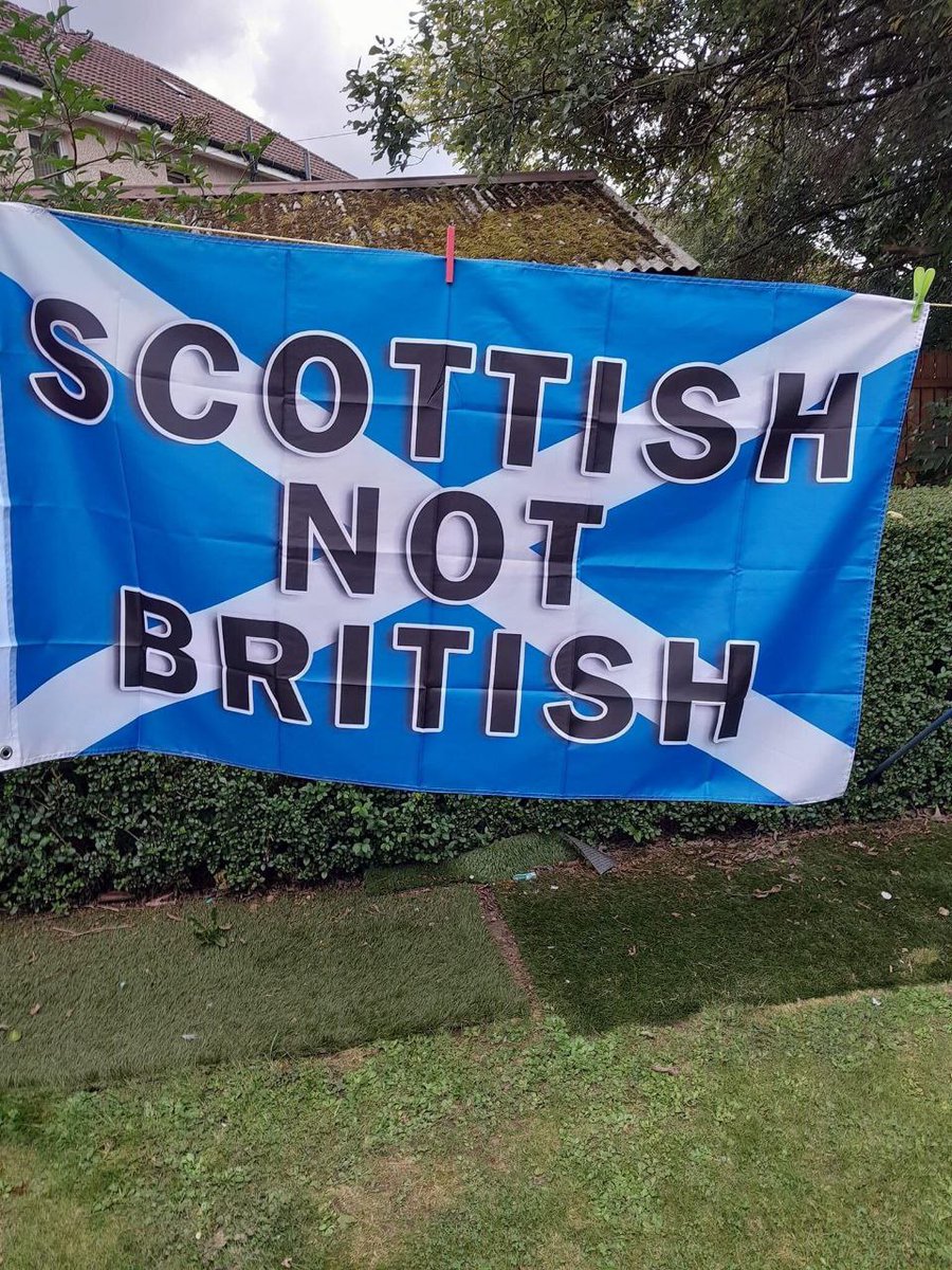 Reasons_To_Be_Cheerful tweet media