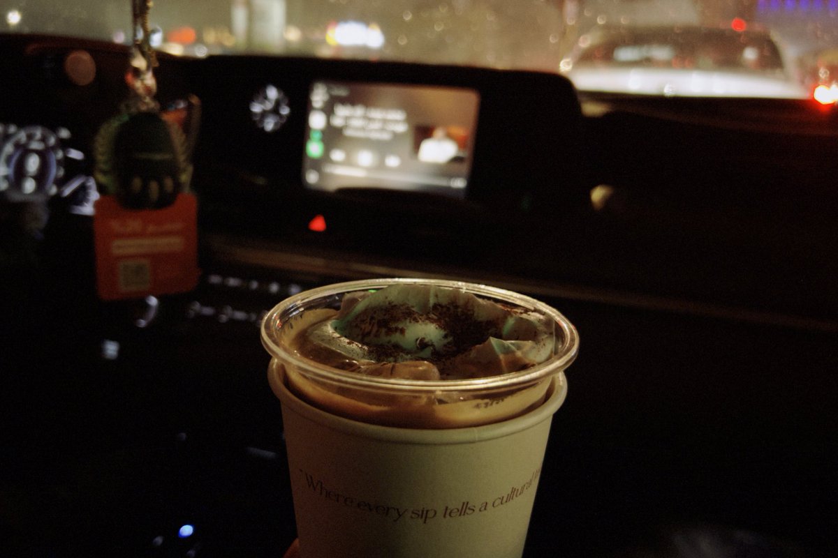 رووزي tweet media