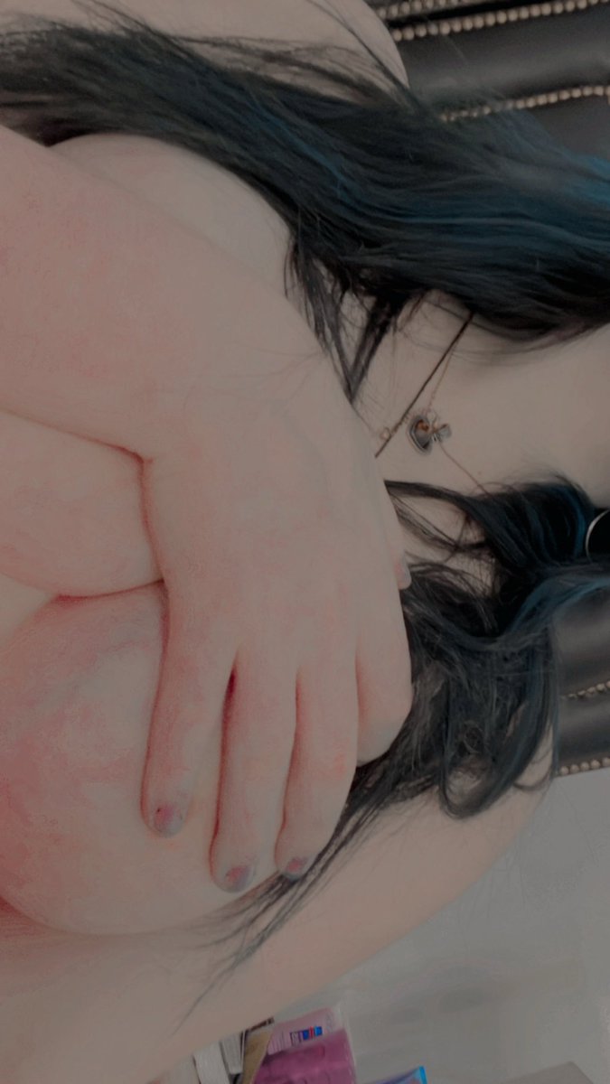 Kariel S tweet media