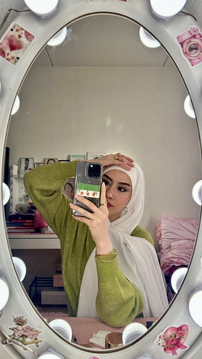 ساره💋 tweet media