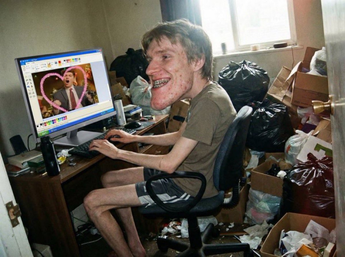 smashleft tweet media