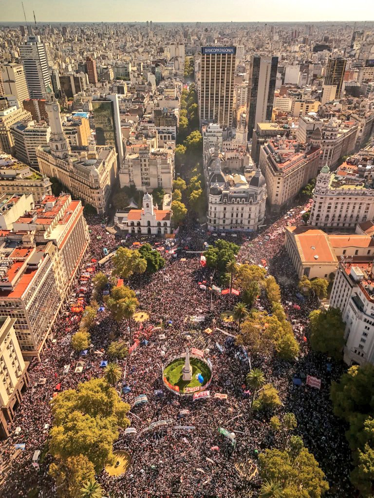 Espacio 99000 tweet media