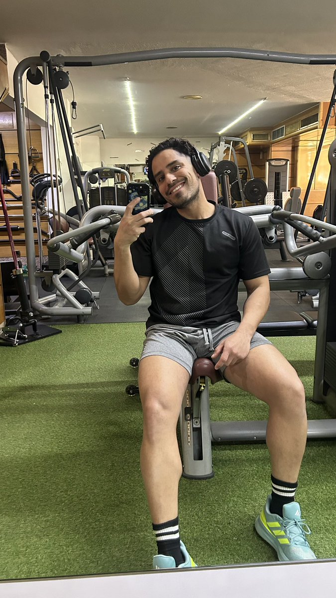 Rodrigo Leon tweet media