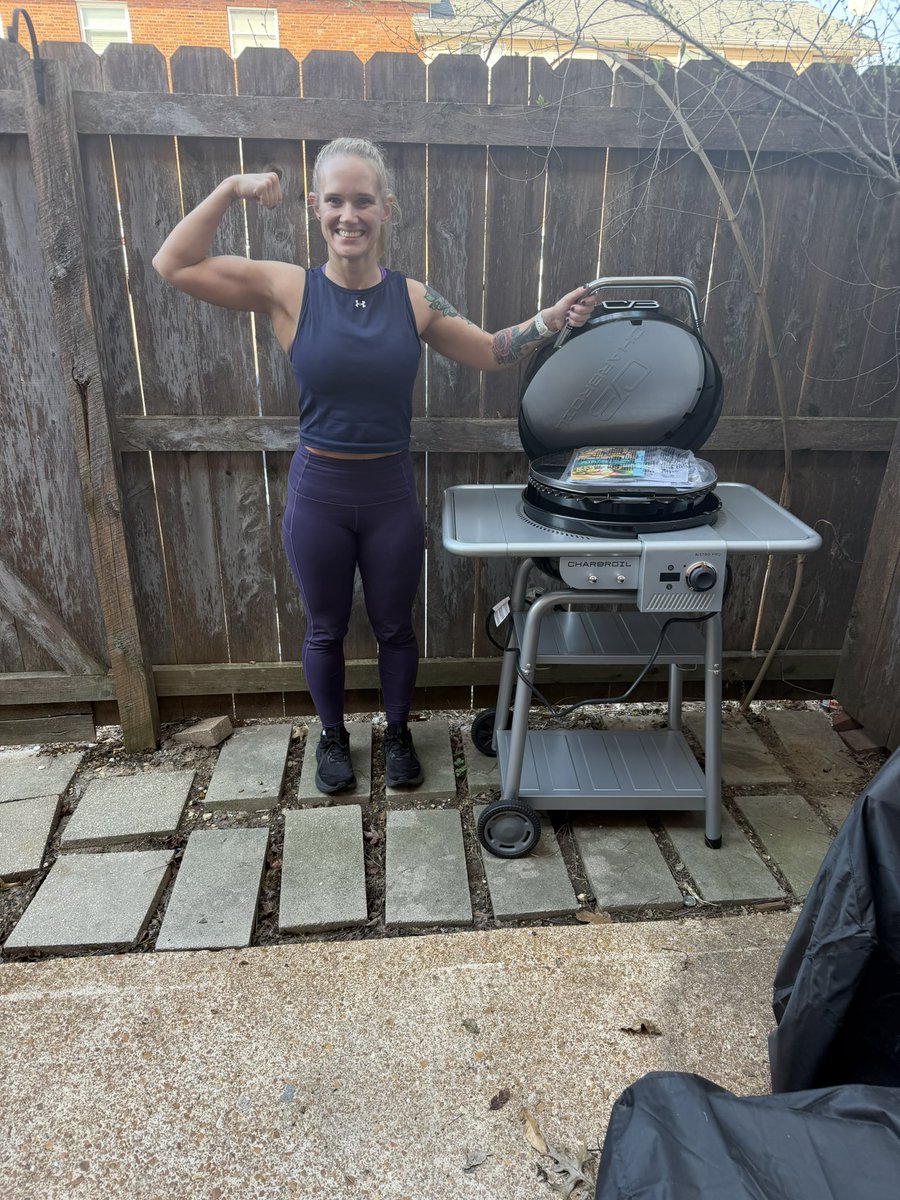 Shazza McKenzie / シャザ マッケンジー tweet media