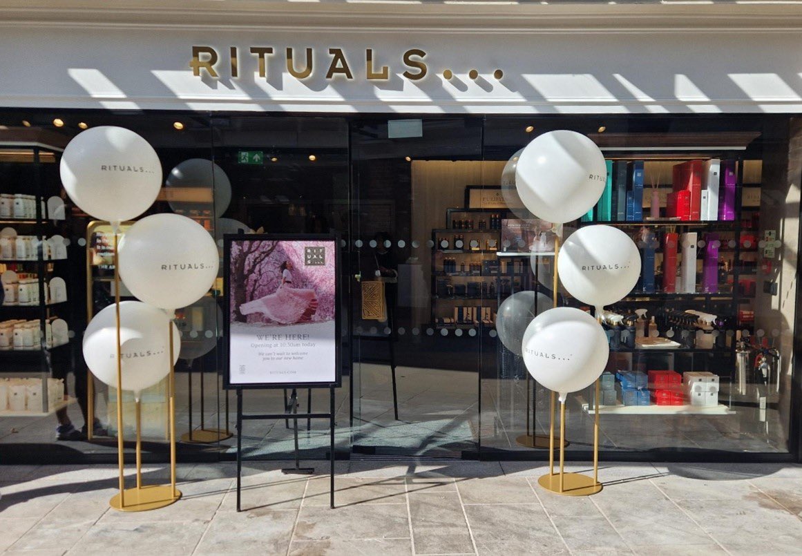 AS Retail tweet media