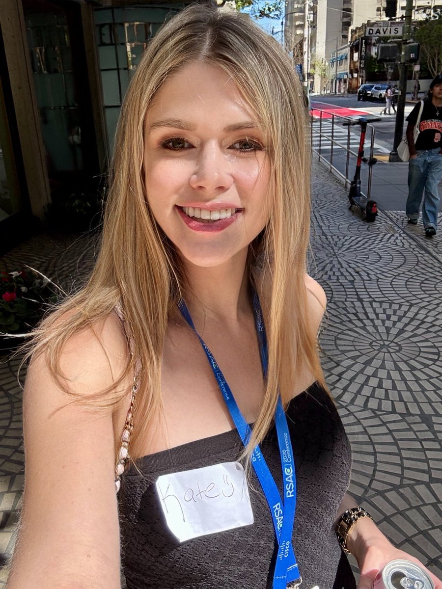 KryptoKate tweet media