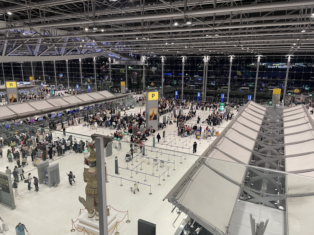 。 Mame 。A Birb from Babylonia tweet media