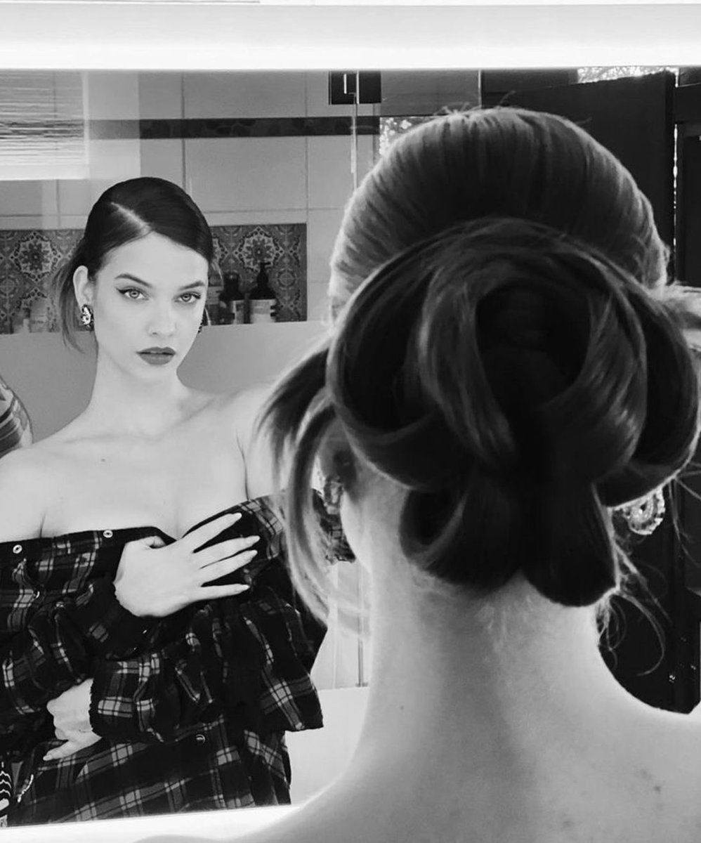 𝒜melia ℒockwood tweet media