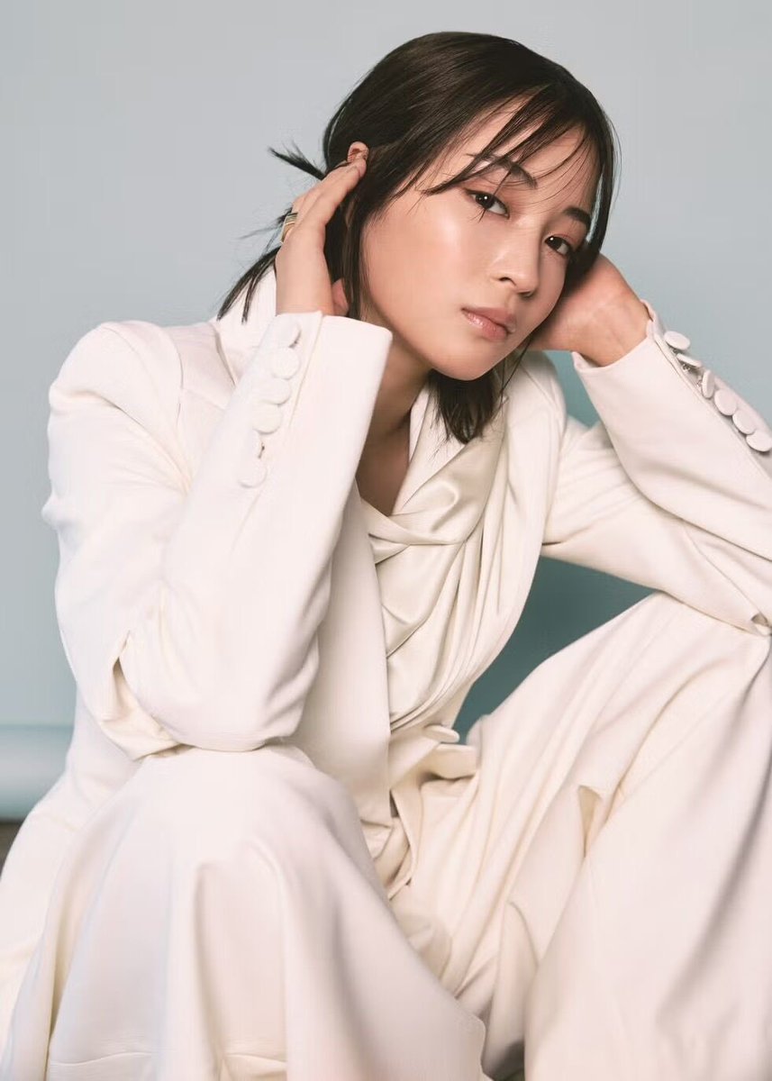 ⁂ ⌘ 背 骨 ⌘ ⁂ tweet media