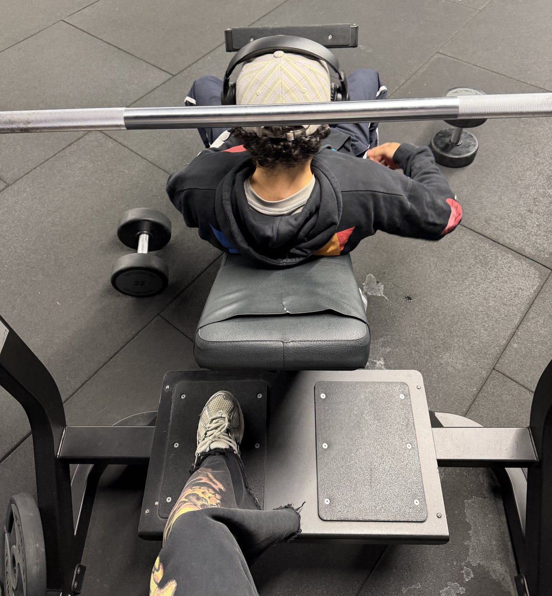 Hassoul ? tweet media