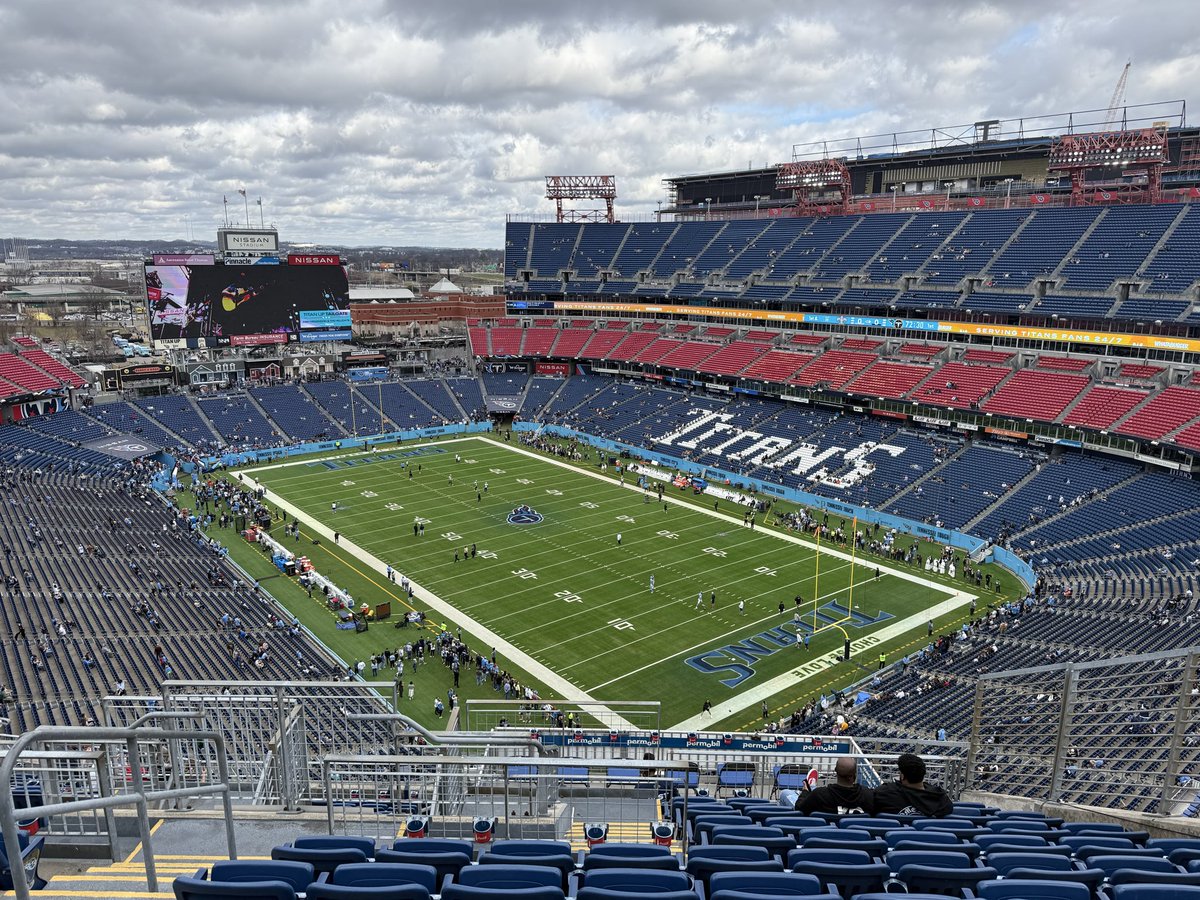 iceflyer101's tweet photo. @eastonfreeze As a STH in the 300’s, I really appreciate these updates and can’t wait to see my new seats in person. They will be a HUGE upgrade compared to my current view! Thank you!! https://t.co/8pb7BYxItR