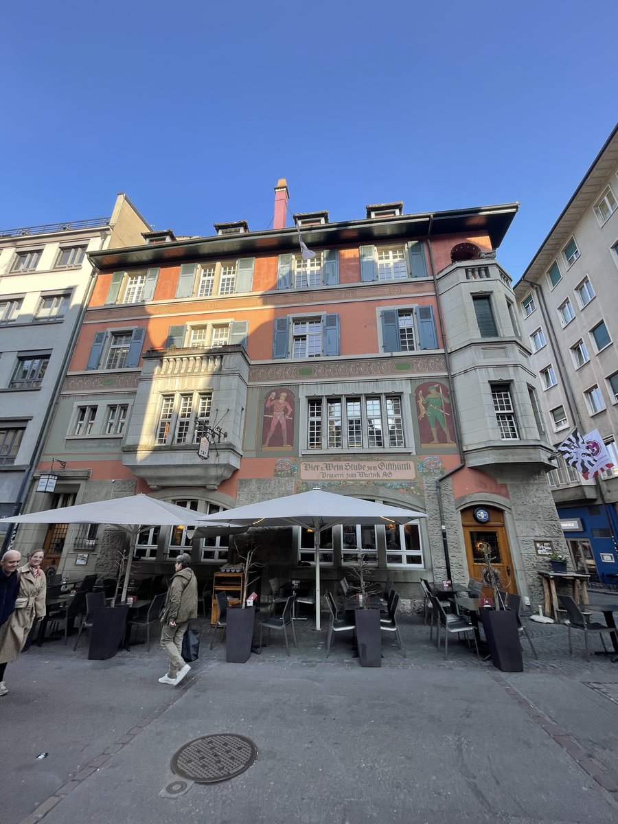 NathanThomas456's tweet image. Returned from Spring Break with the family yesterday (bonus Switzerland pics below) and finally had some time to jot down a few takeaways from both #RampUp and #MarketectureLive and post them today. Special shot out to the @marketecturetv  Media team &amp;amp; @AdtechGod for an amazing