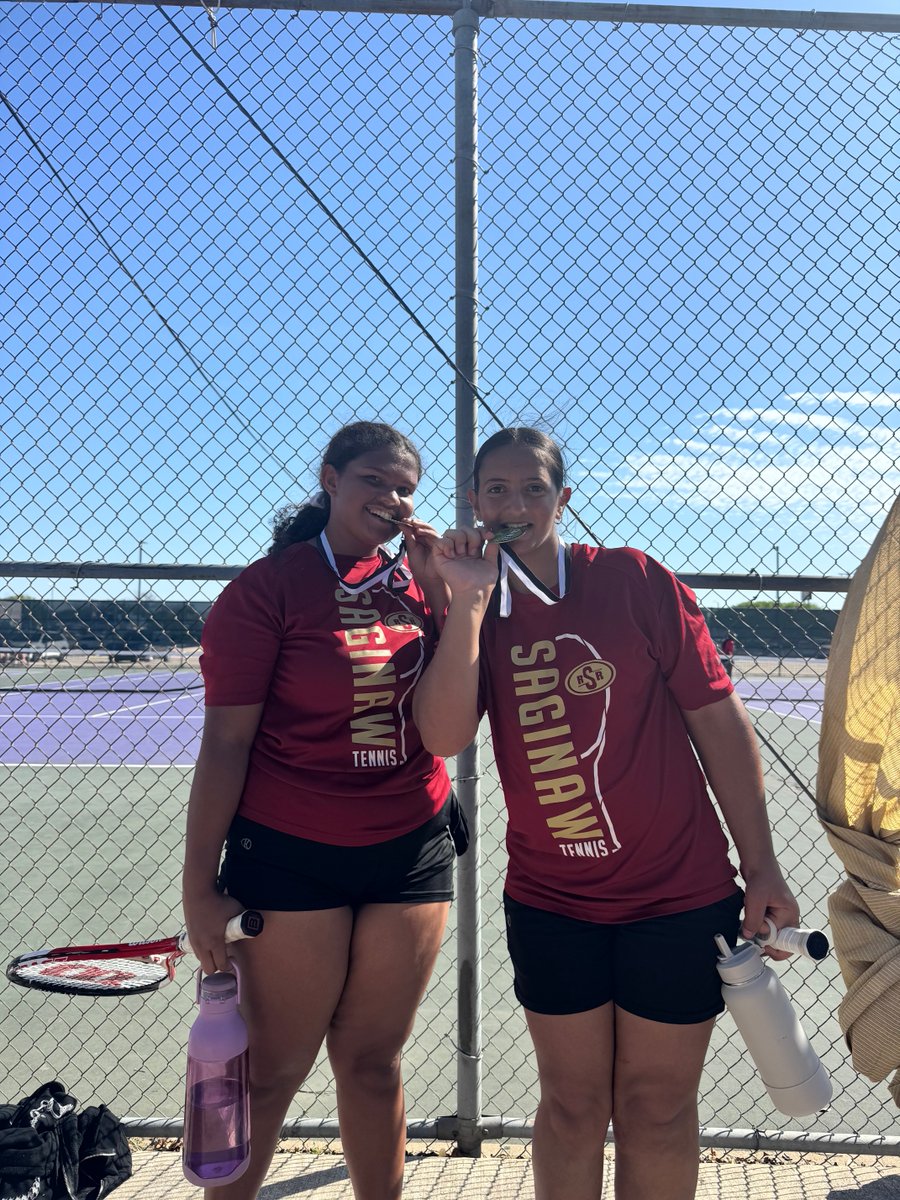 Saginaw Tennis tweet media