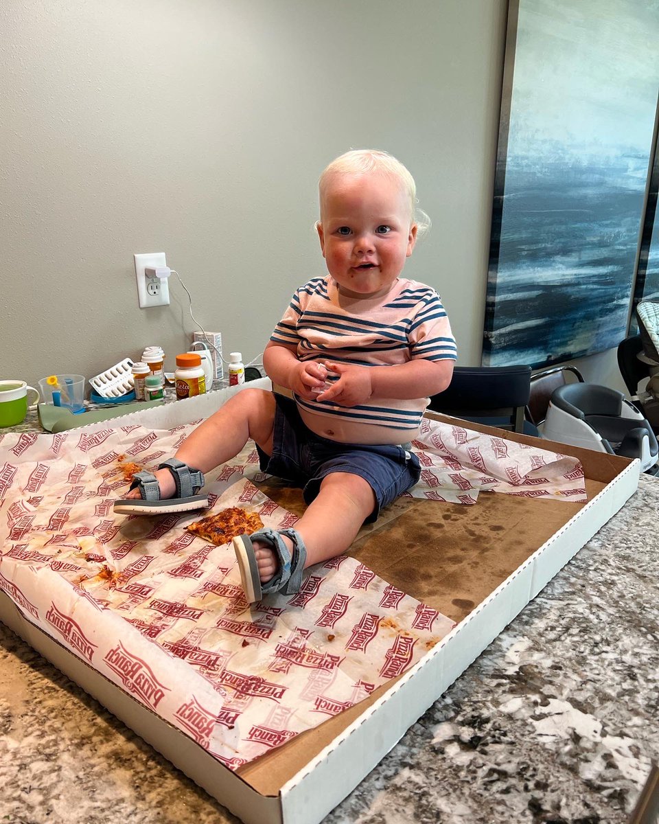 SL Pizza Ranch tweet media