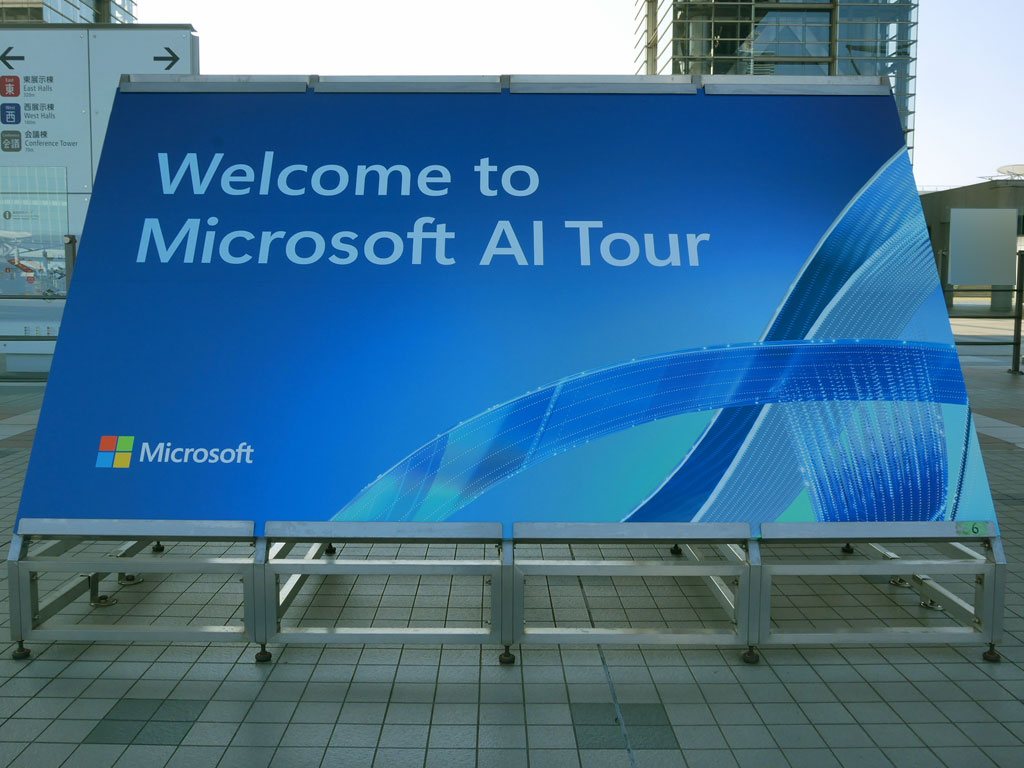 クラウド Watch tweet media