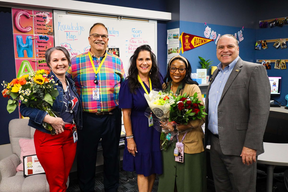 katyisd's tweet photo. Please join us in congratulating Porchea Butler of Faldyn Elementary, named Elementary Rookie Teacher of the Year for the 2025–2026 school year.

#KatyISD #TeacherOfTheYear https://t.co/St2O6hgcRV